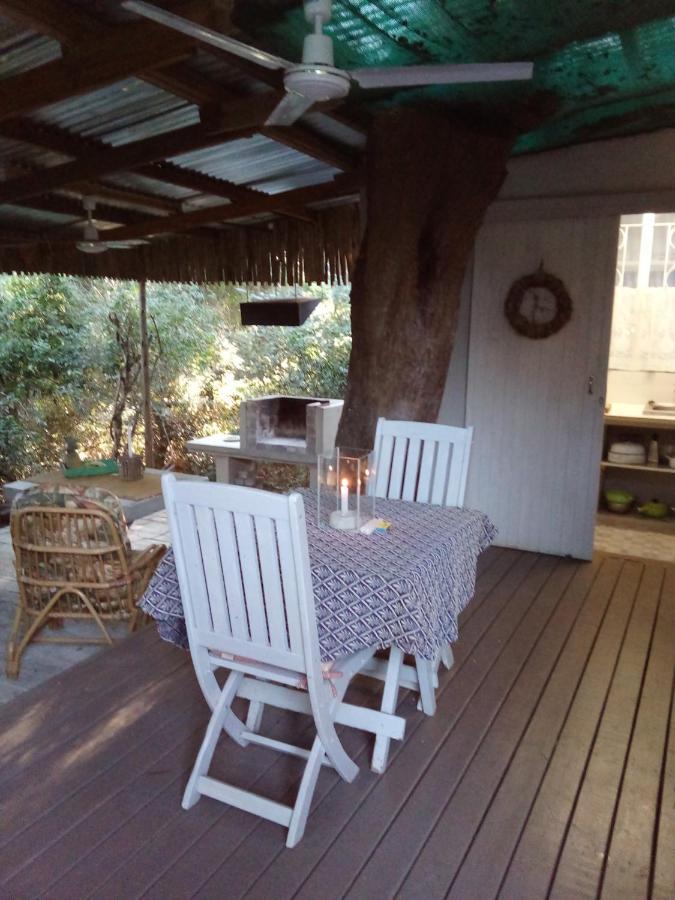Lebombo Wattle Cottages ฮลูฮลูเว ภายนอก รูปภาพ