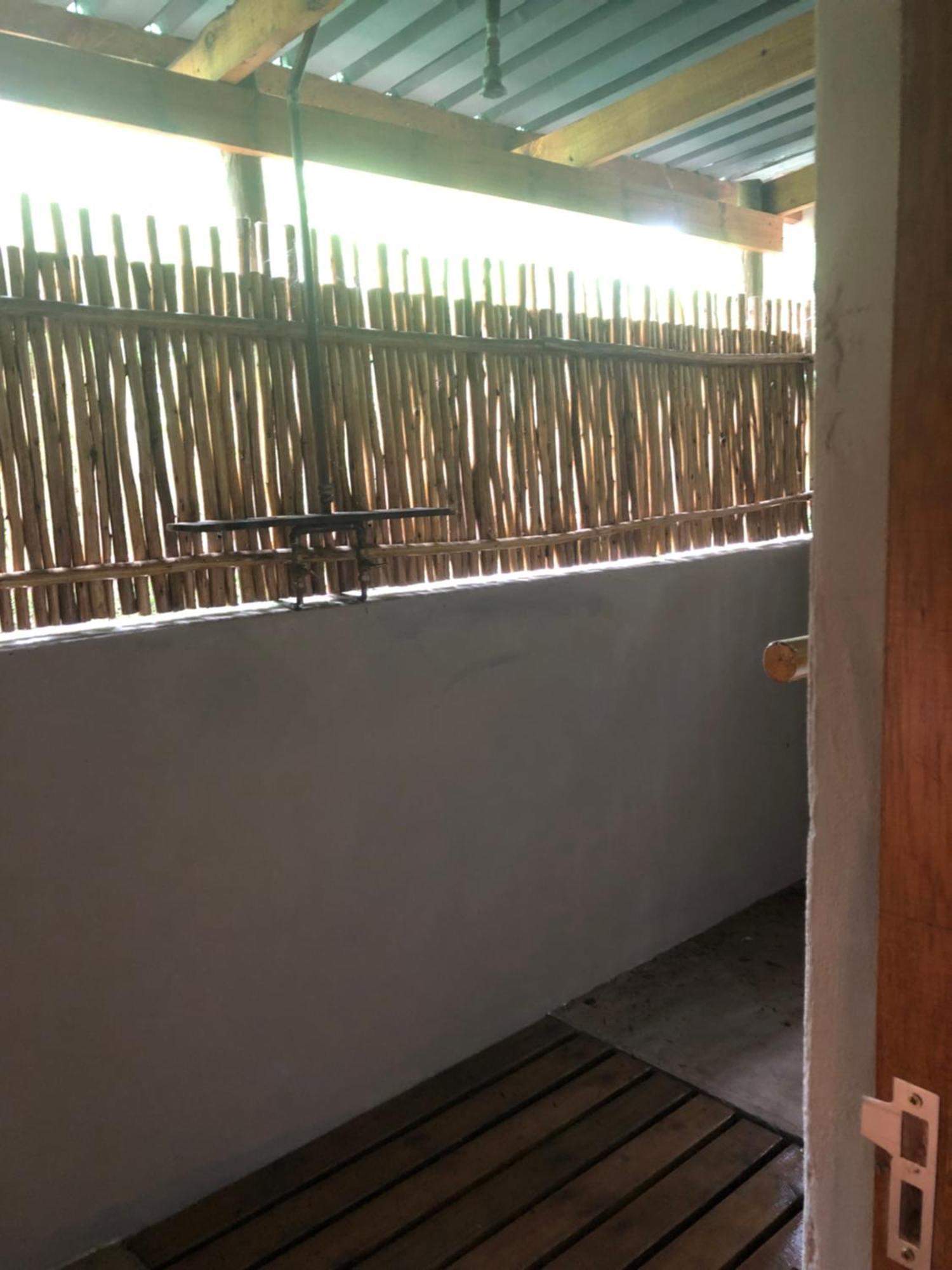 Lebombo Wattle Cottages ฮลูฮลูเว ภายนอก รูปภาพ